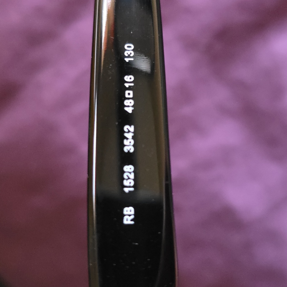 Ray-Ban Glasses - Picture 6 of 7